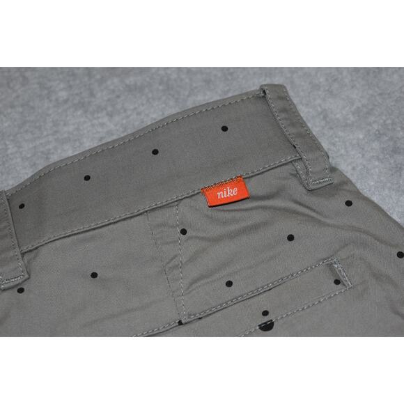 Nike Golf Shorts Men Size 34 Wicking Performance Polyester Blend Gray Polka Dots - Picture 1 of 7